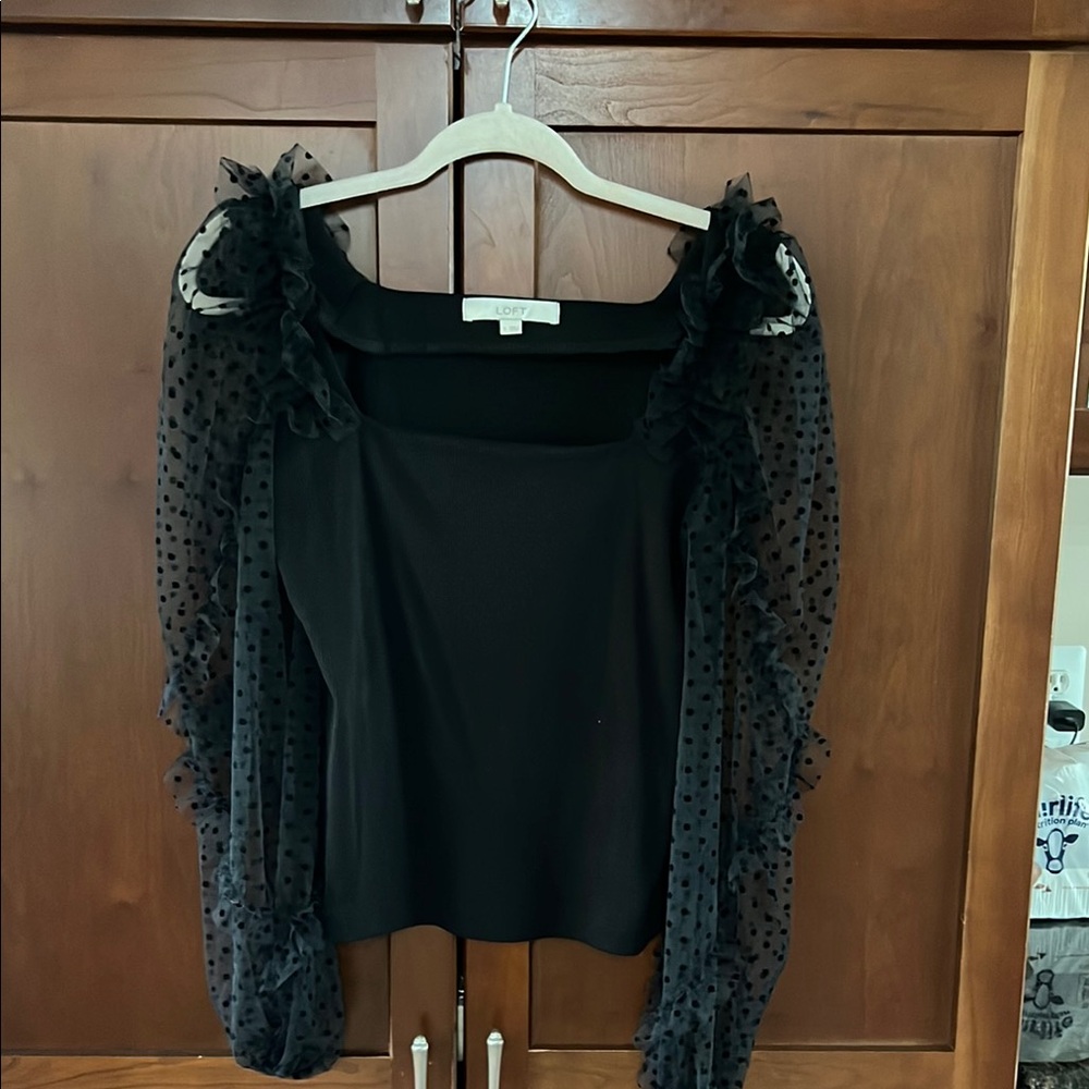 Cider Black Fitted Ruffled 3/4 Sleeve Blouse